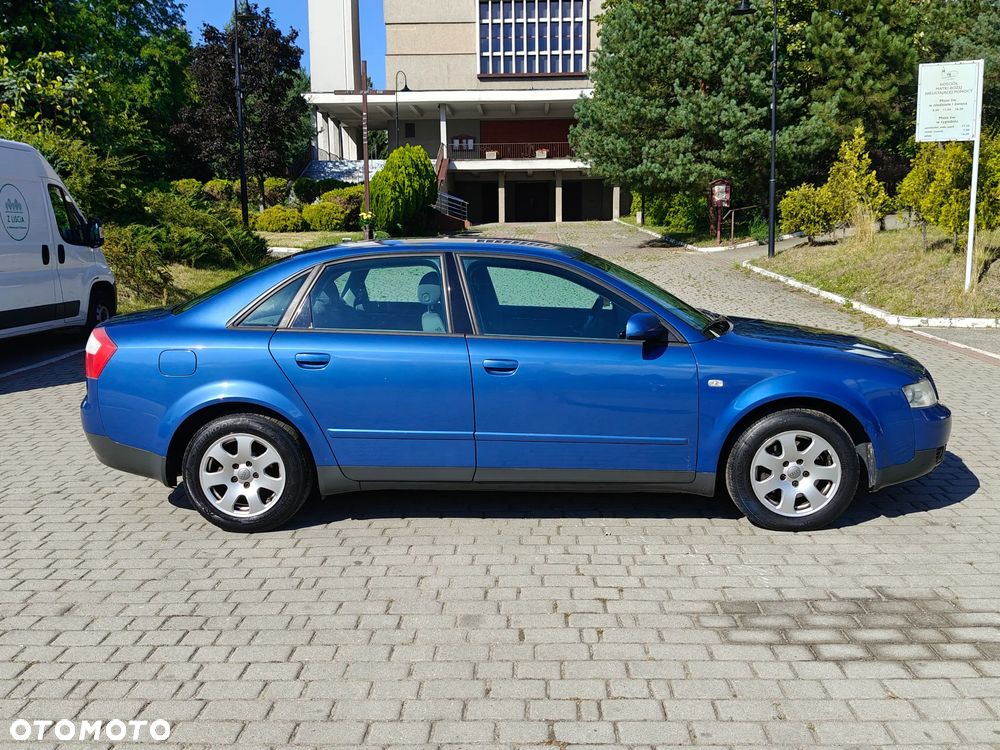 Audi A4 Limousine 2 - 5