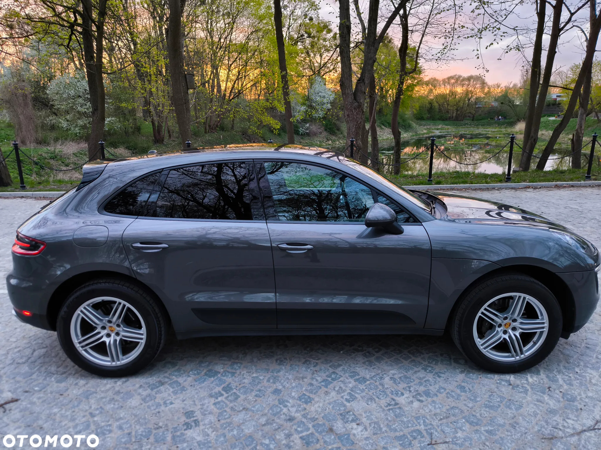 Porsche Macan Standard - 4