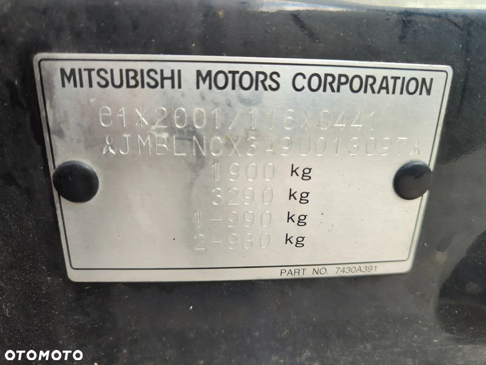 Mitsubishi Lancer 1.8 Intense - 29