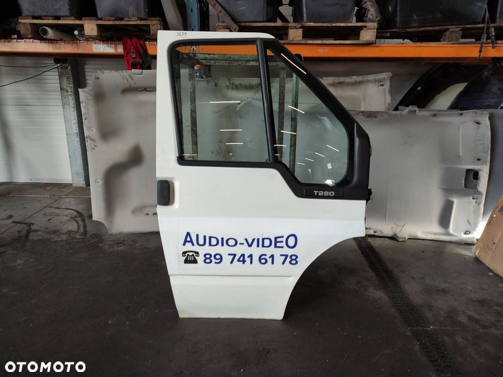 DRZWI KOMPLETNE PRAWY PRZÓD FORD TRANSIT V - 1