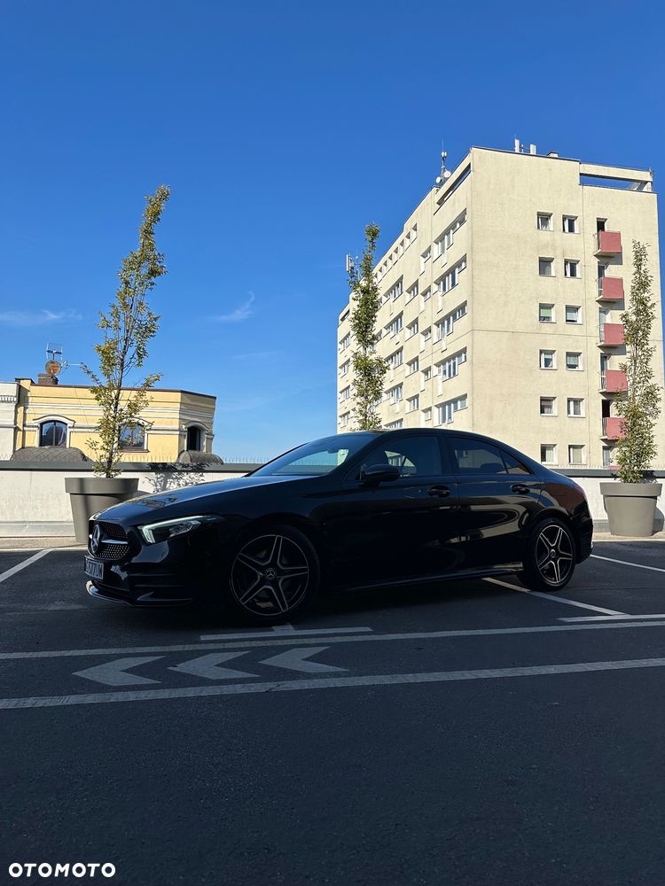 Mercedes-Benz Klasa A 180 7G-DCT Lim AMG Line Advanced Plus - 25