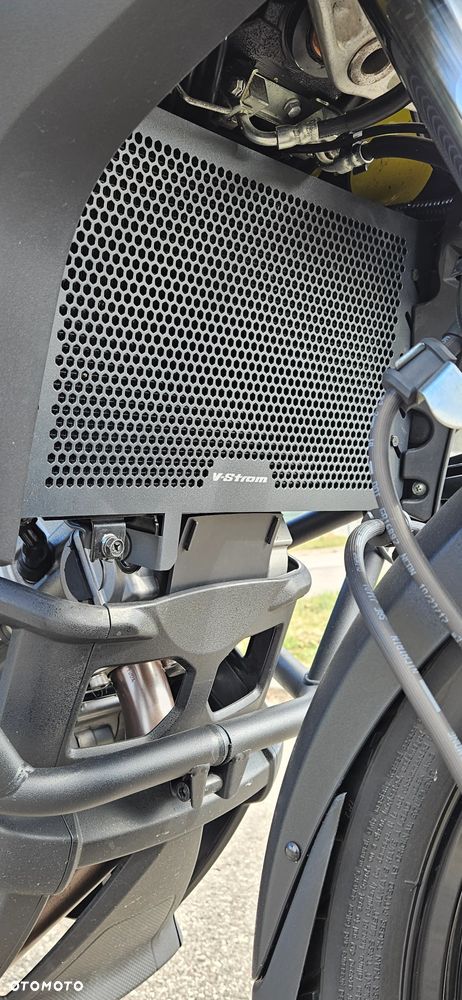 Suzuki V-STROM - 28