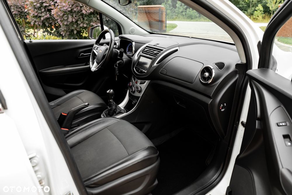 Chevrolet Trax 1.4T AWD LT+ - 25