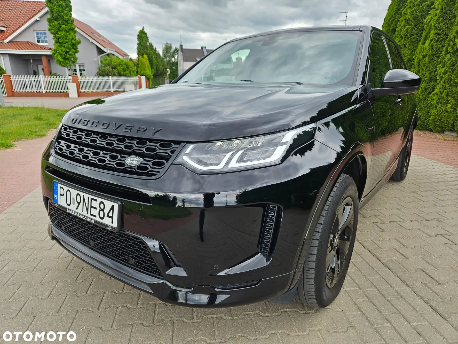 Land Rover Discovery Sport 2.0 Si4 Pure - 3