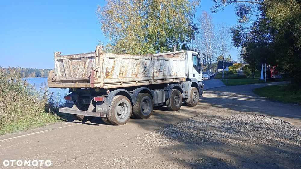Iveco trakker - 10