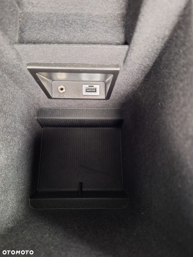 Volvo XC 60 D4 Geartronic Momentum - 21