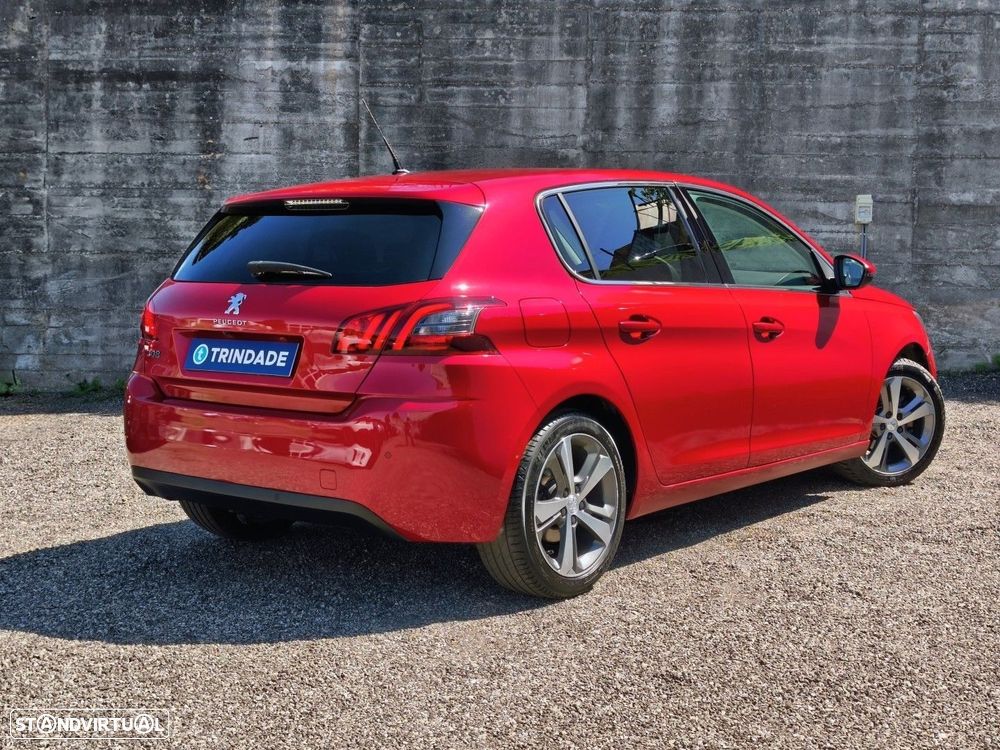 Peugeot 308 1.2 PureTech Allure J17 — fotografia 3