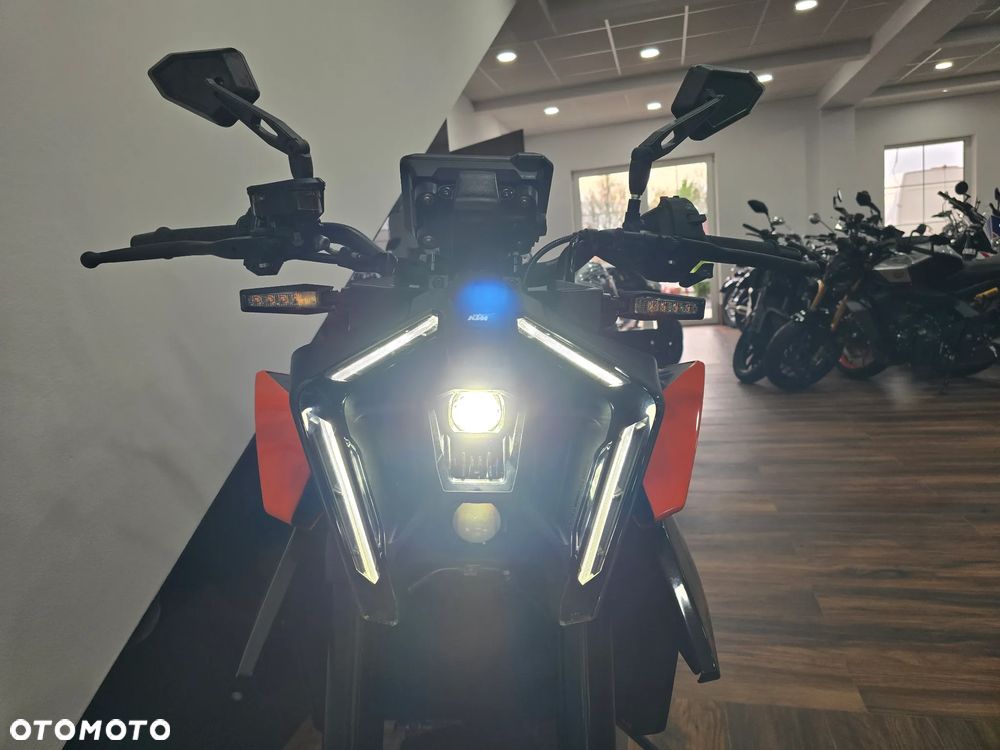 KTM Duke - 28