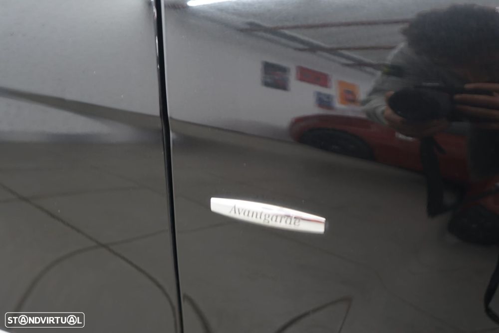 Mercedes-Benz C 220 CDI Avantgarde Aut. - 12