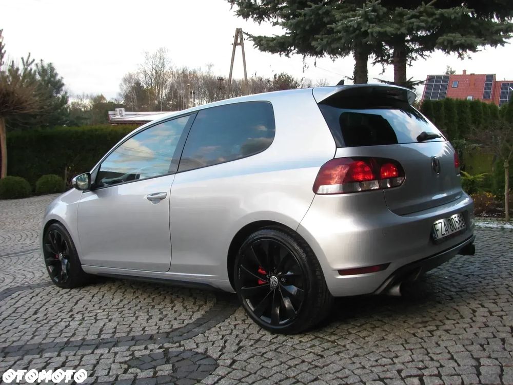 Volkswagen Golf 2.0 GTI DSG - 6