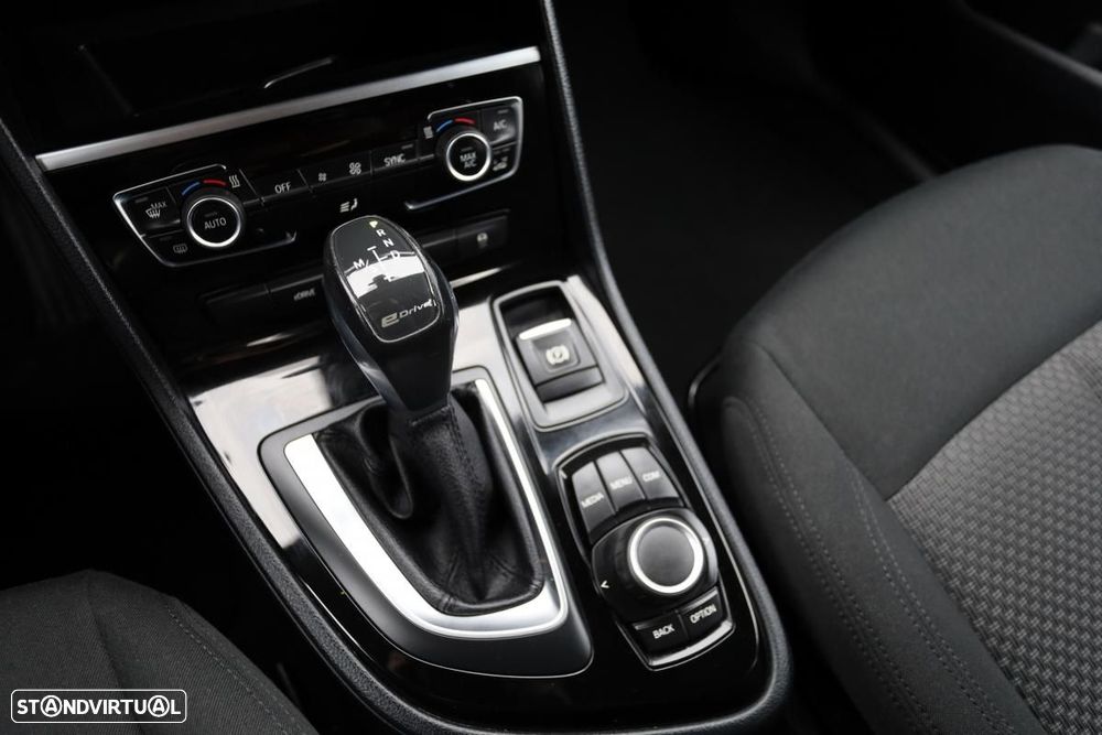 BMW 225xe Active Tourer Line Luxury - 9