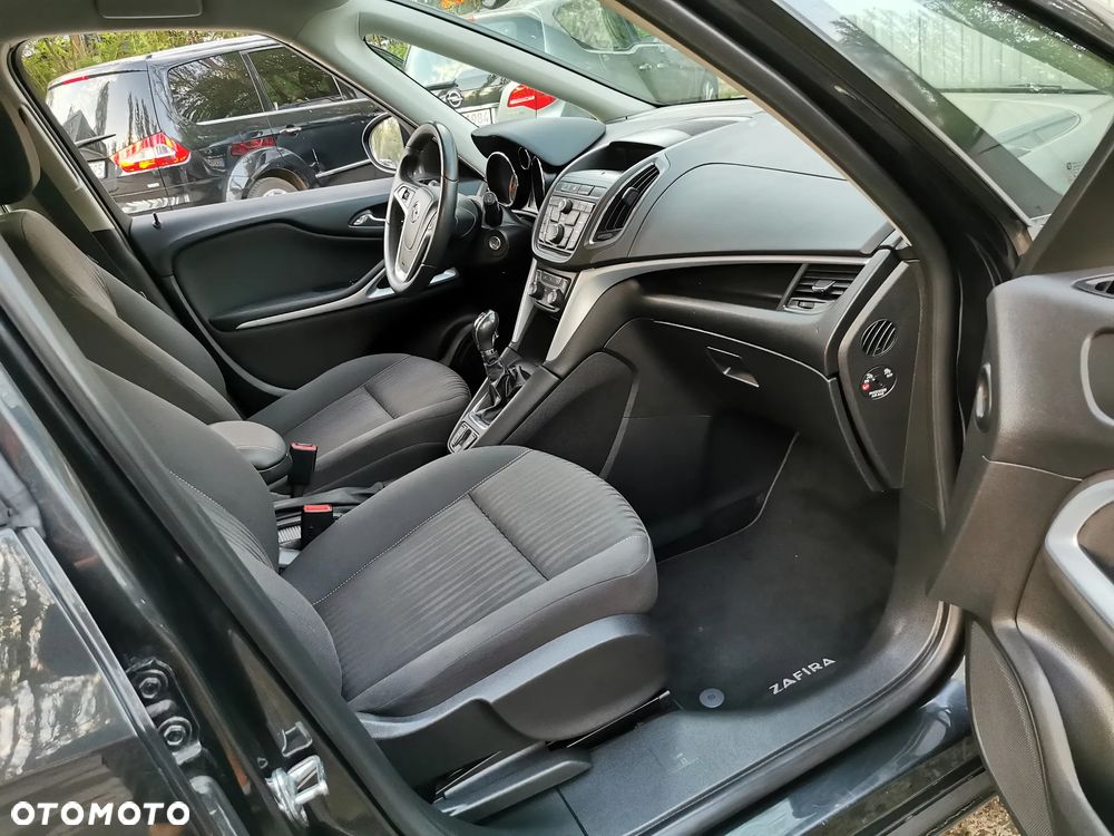 Opel Zafira 1.4 Turbo Edition - 25