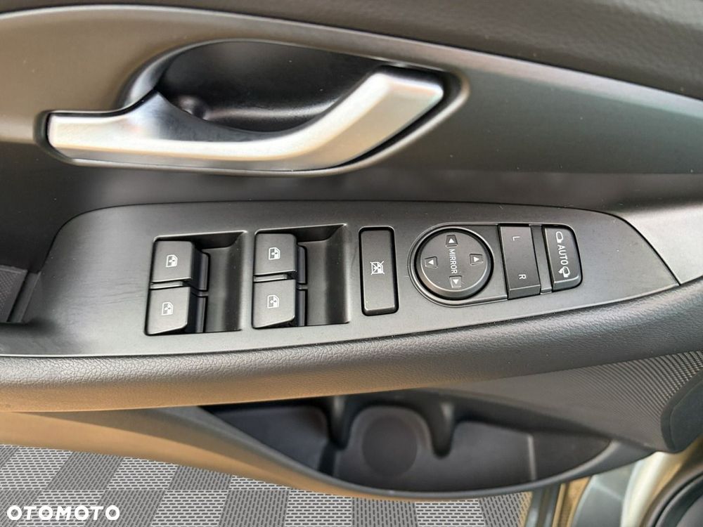 Hyundai i30 1.0 T-GDI Modern - 12