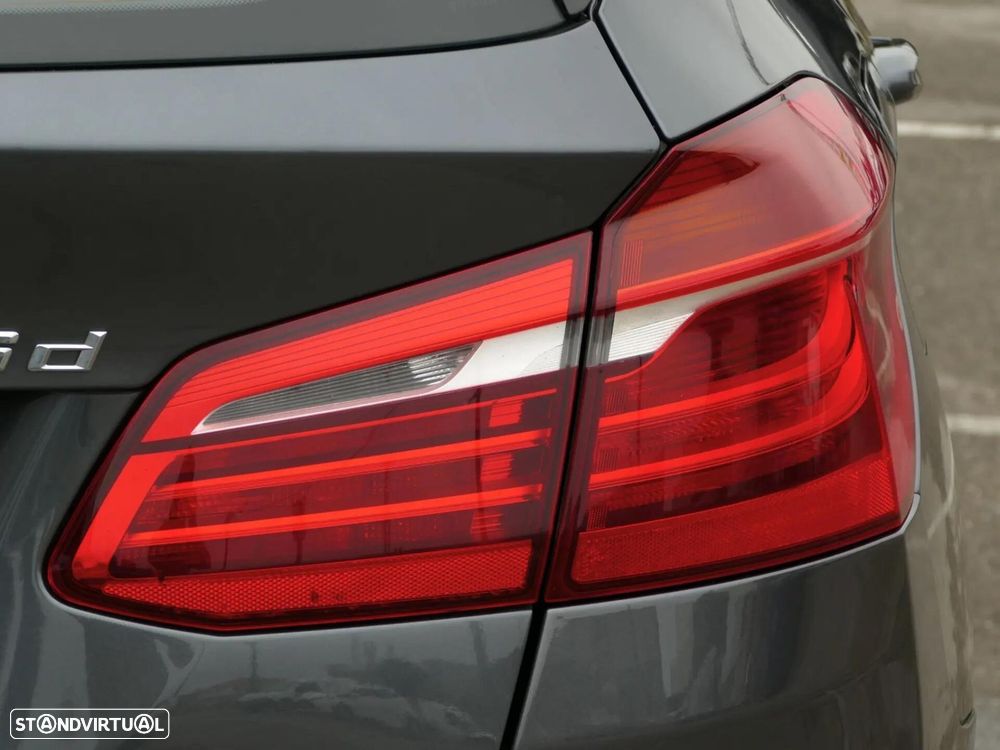 BMW 216 Active Tourer d Advantage Auto - 12
