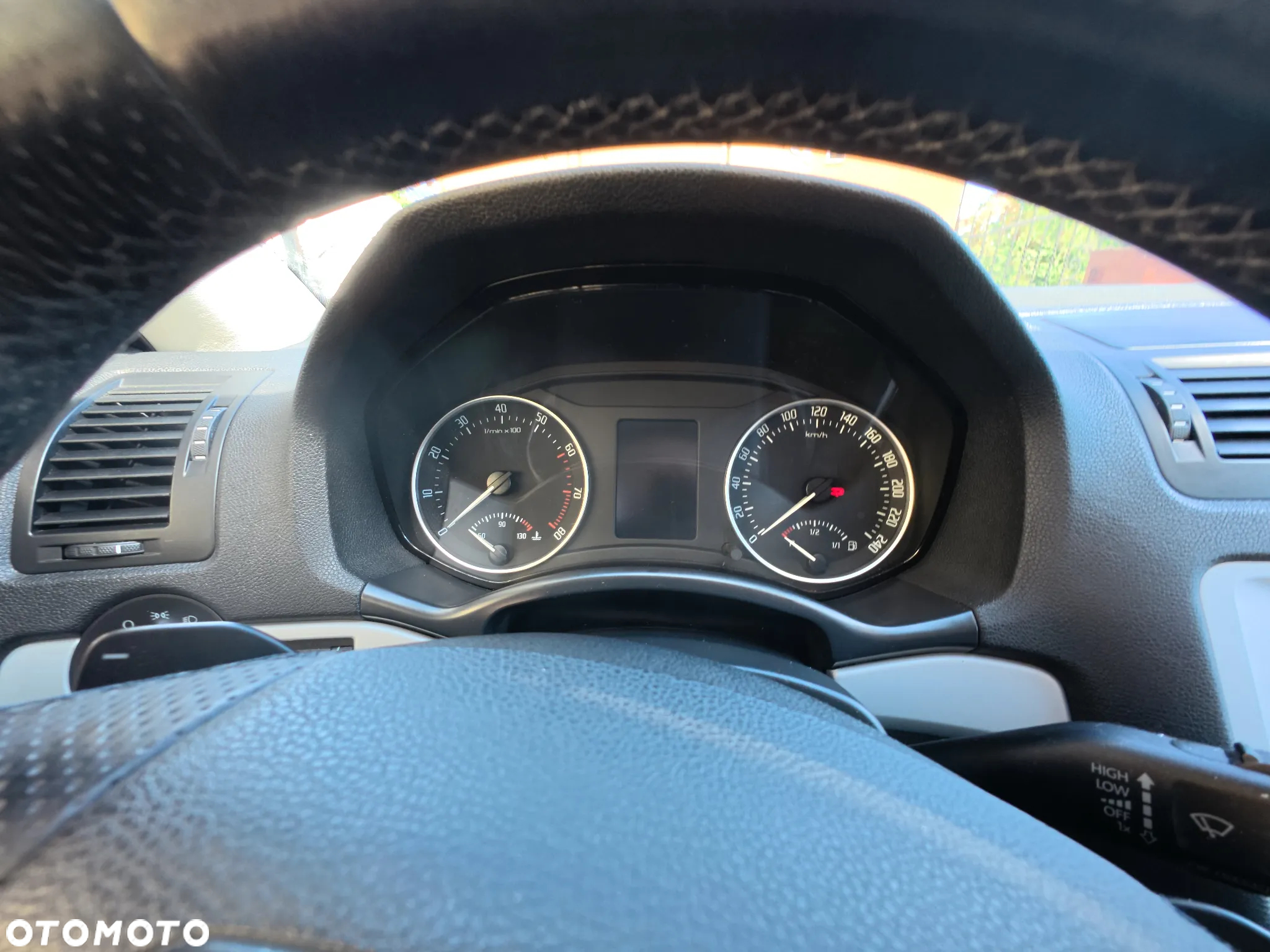 Skoda Octavia 1.8 TSI Ambiente DSG - 18