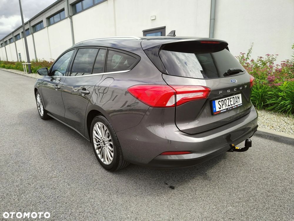 Ford Focus 1.5 EcoBoost STart-Stopp-System TITANIUM - 6