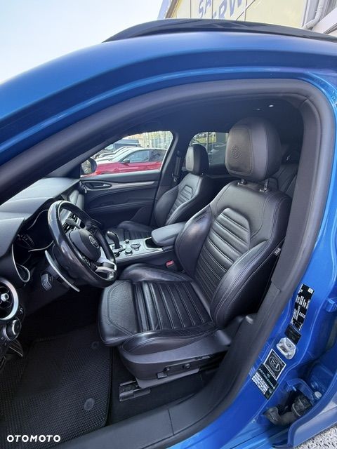 Alfa Romeo Stelvio 2.0 Turbo Veloce Q4 - 16