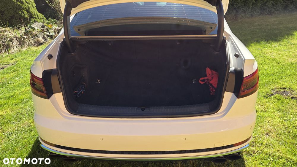Audi S4 Limousine - 13