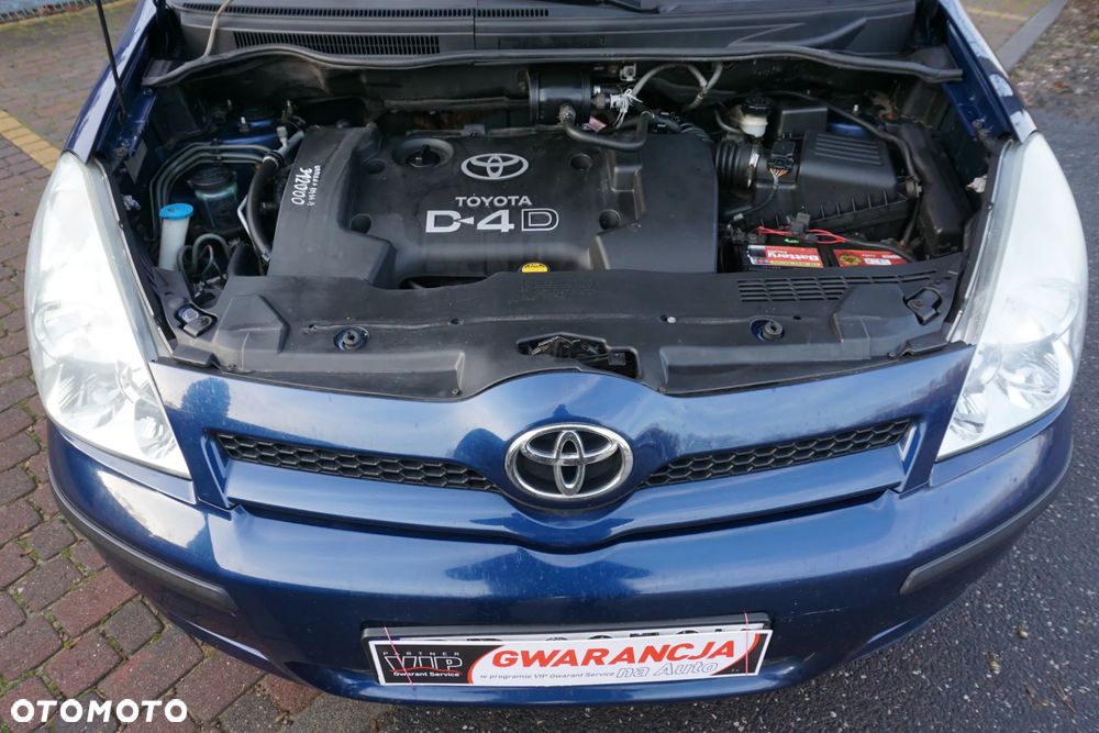 Toyota Corolla Verso 2.0 D-4D Sol 7os - 21
