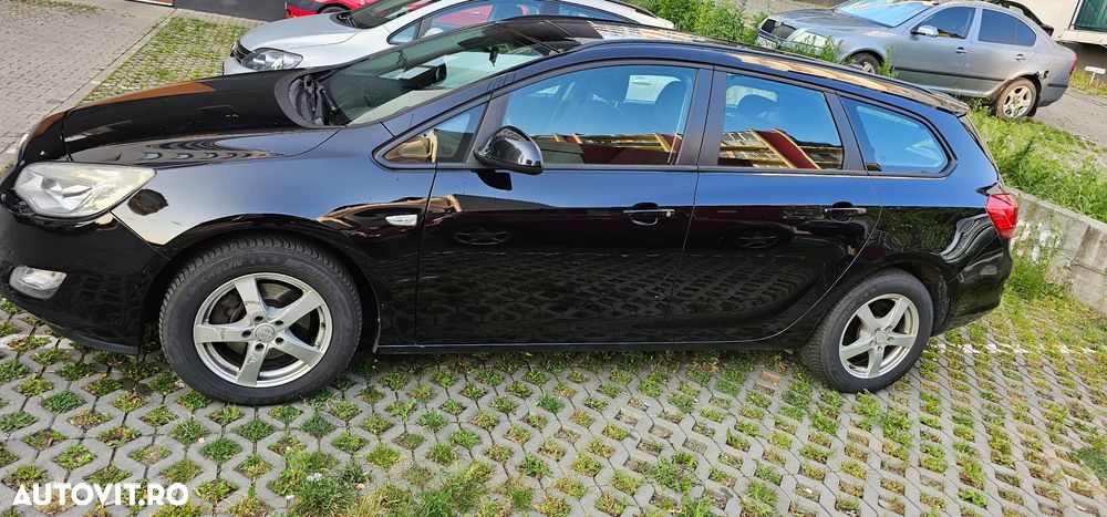 Opel Astra 2.0 CDTI DPF Sports Tourer Automatik - 4