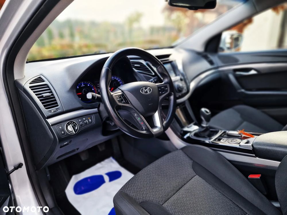 Hyundai i40 1.7 CRDi Comfort + - 28