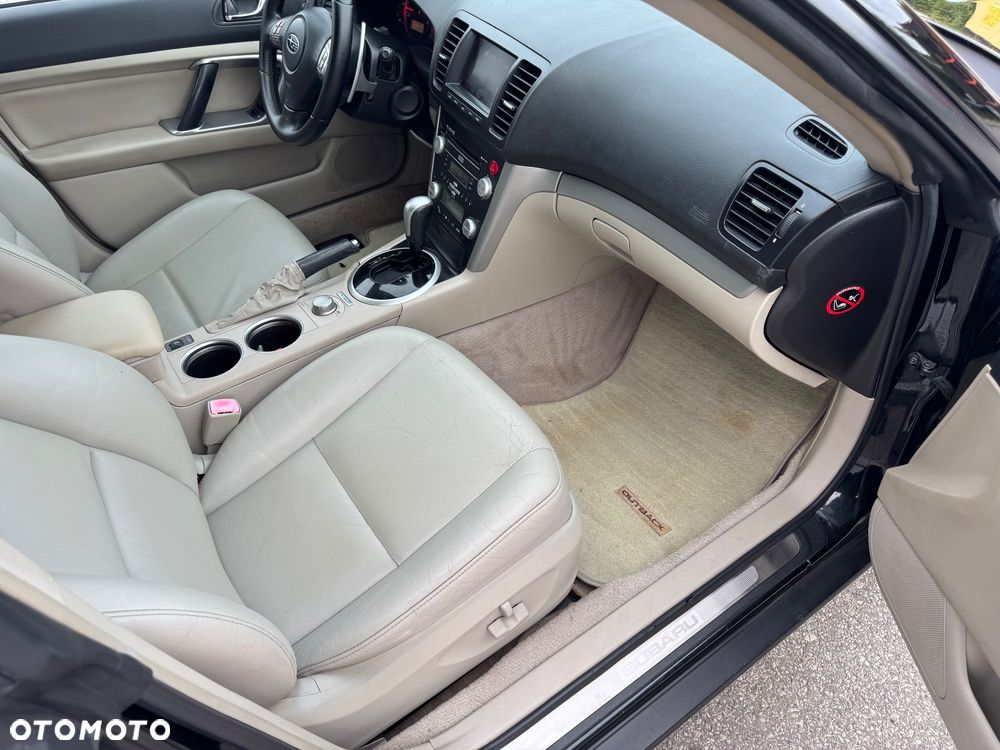 Subaru Outback 3.0R Automatik Exclusive - 18