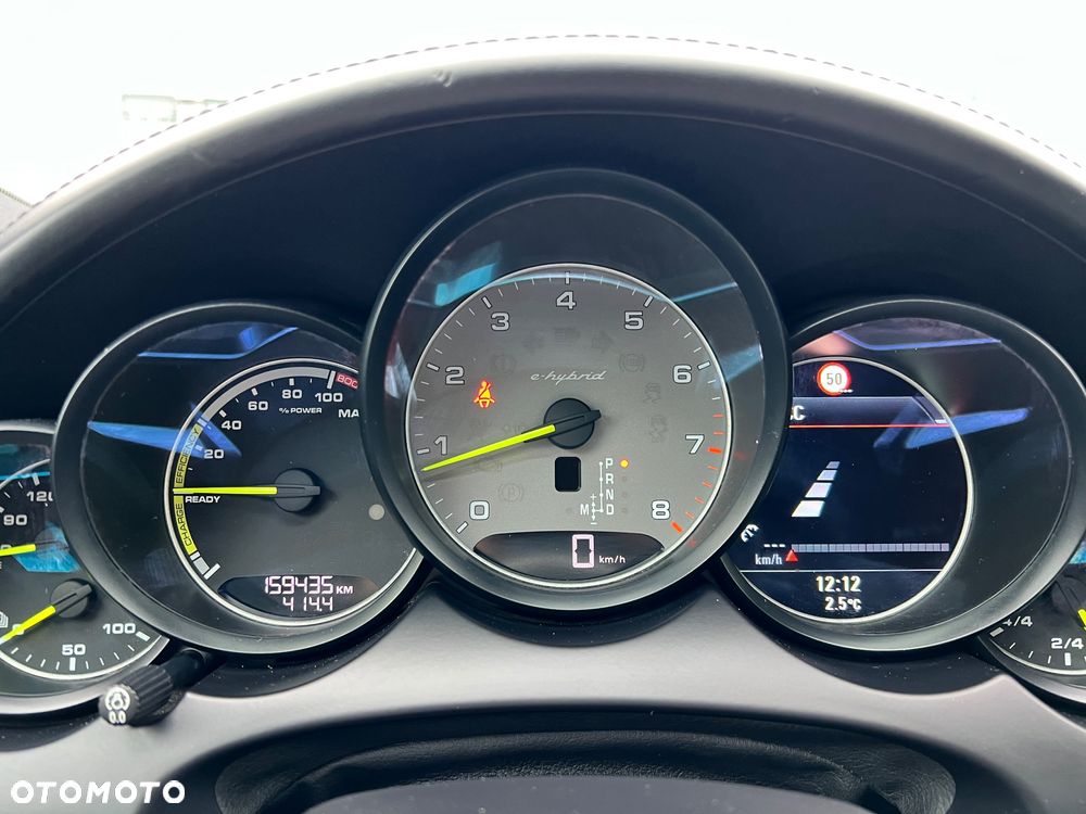 Porsche Cayenne S E-Hybrid - 17