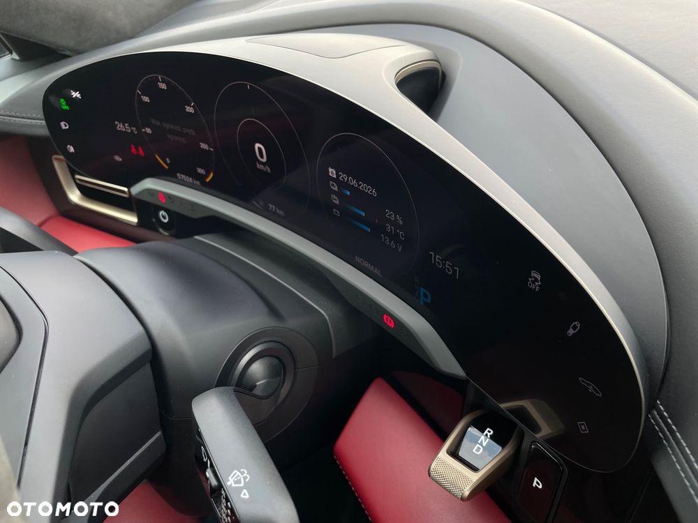 Porsche Taycan 4S Performance Plus - 30