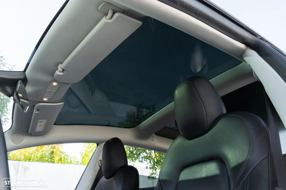 Tesla Model 3 Standard Range Plus RWD - 25