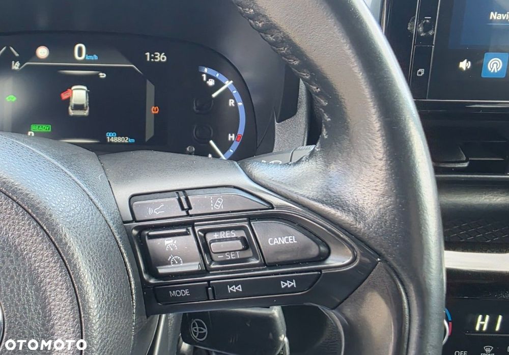 Toyota Yaris Cross - 17