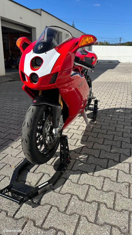 Ducati 999 - 2