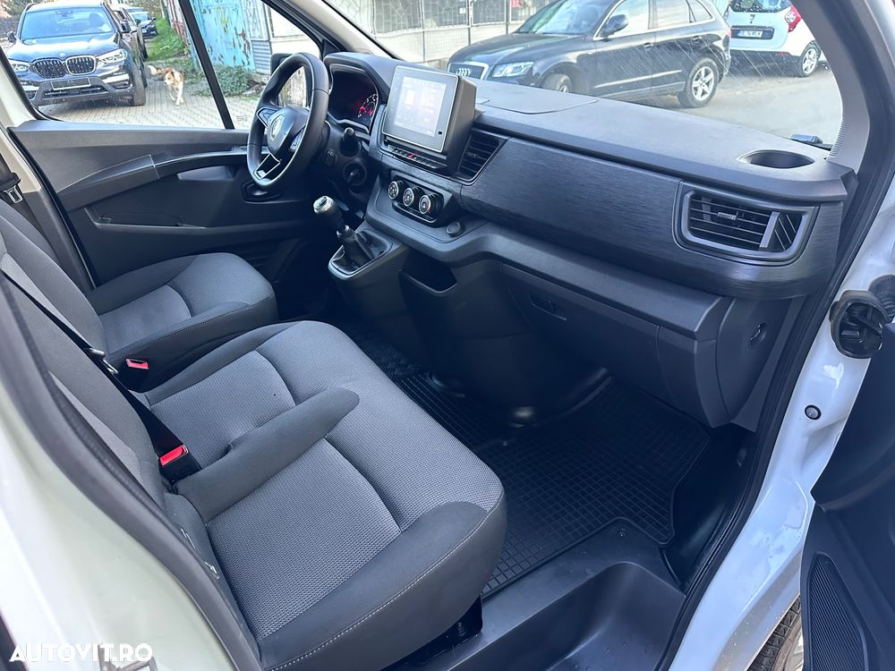 Renault Trafic - 4