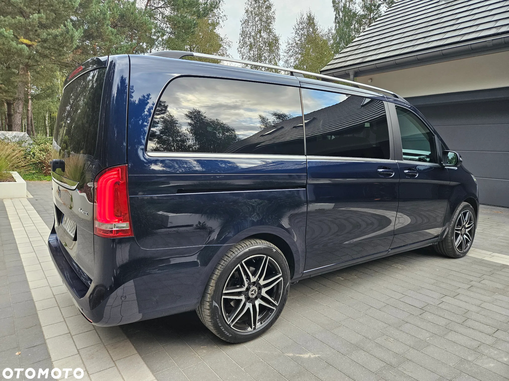 Mercedes-Benz Klasa V 250 d 4-Matic Avantgarde 9G-Tronic (d³ugi) - 12