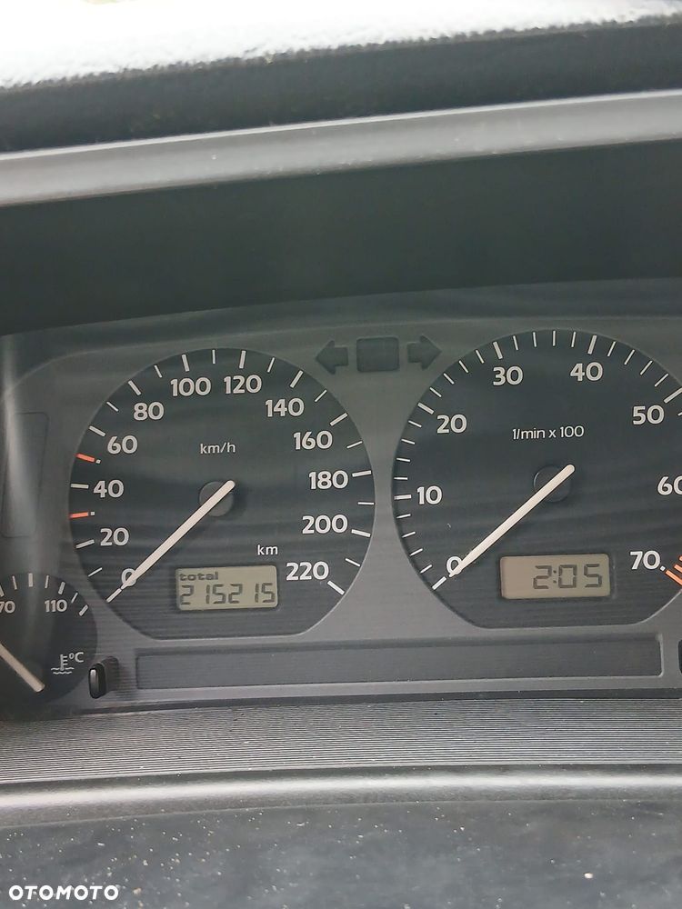 Volkswagen Golf - 13