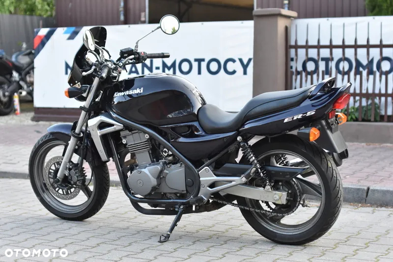 Kawasaki ER - 22