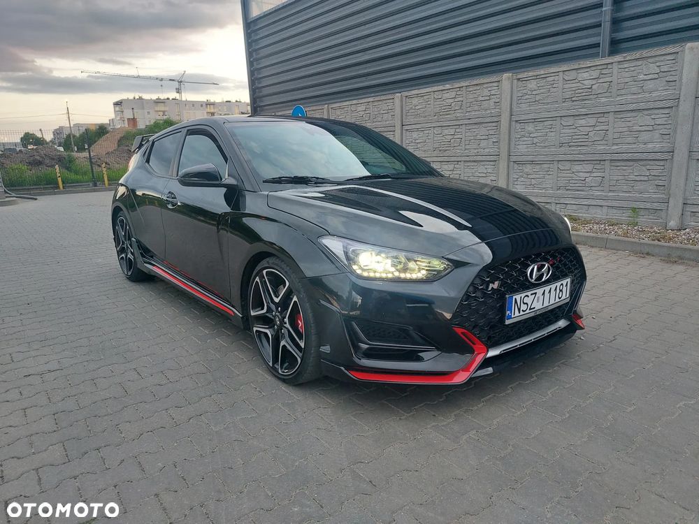 Hyundai Veloster - 14