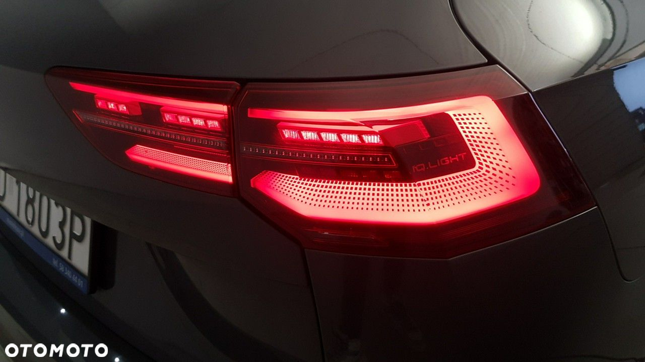 Volkswagen Golf - 16