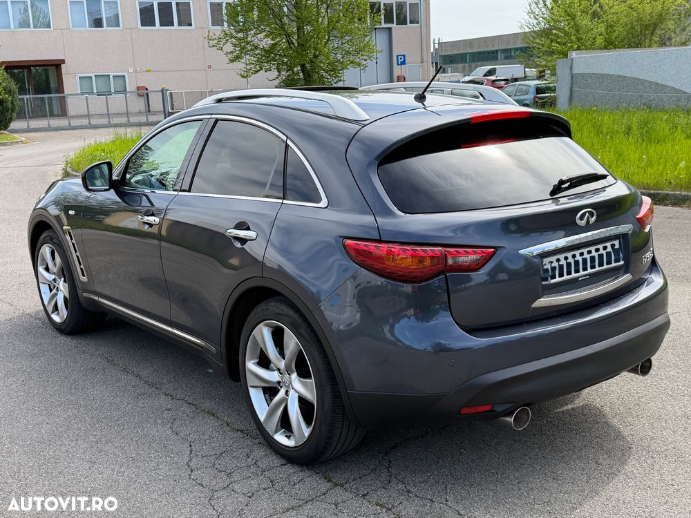 Infiniti FX 30 FX30d AWD Aut. S Premium - 2