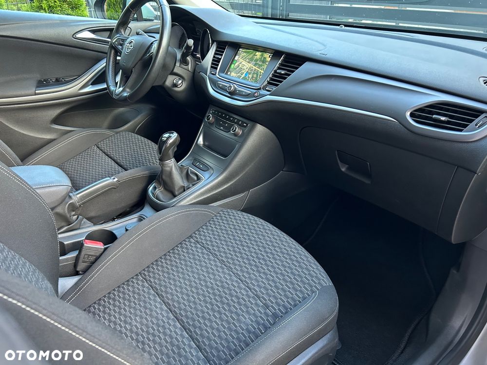 Opel Astra 1.4 T Enjoy - 9