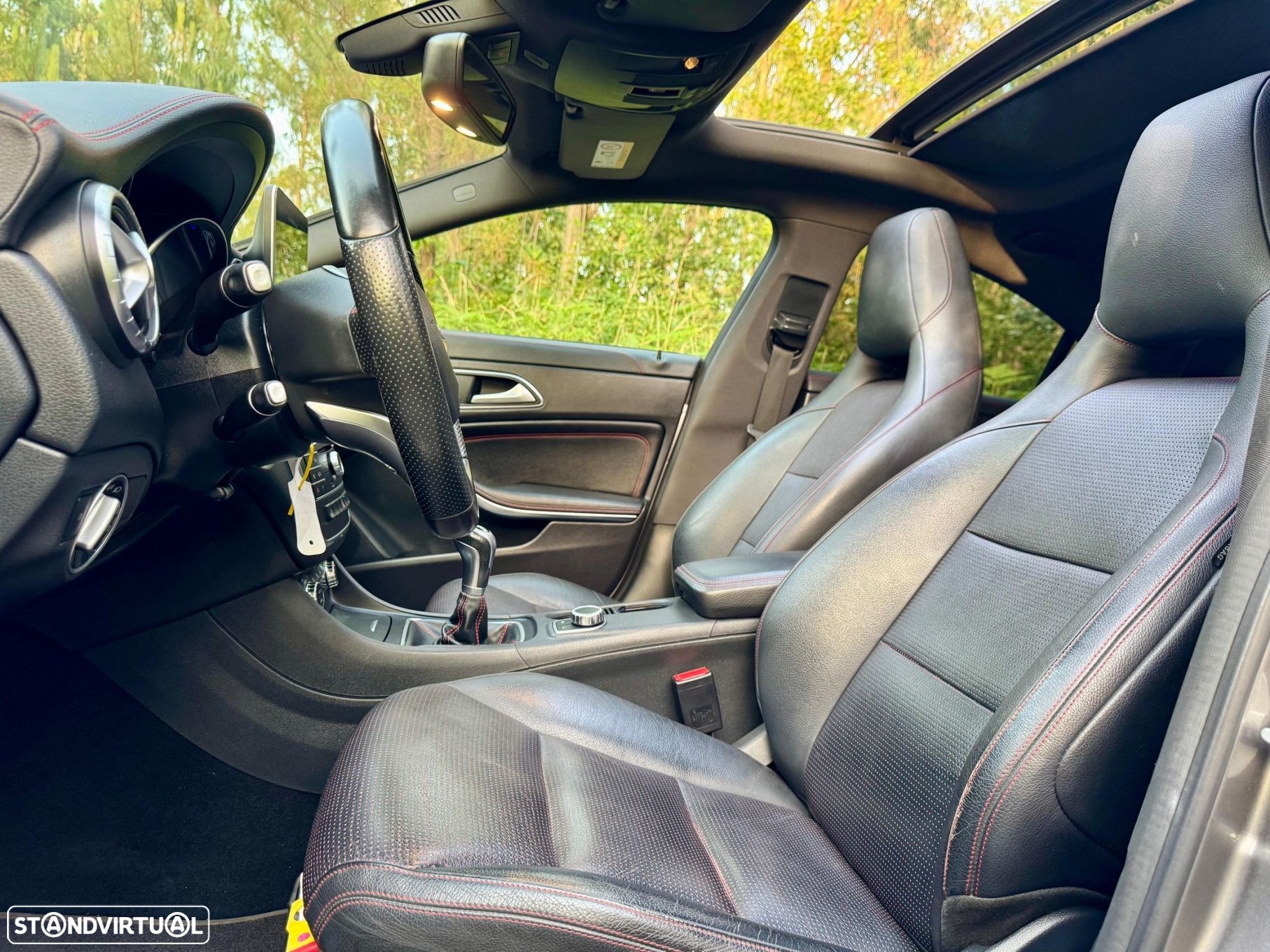Mercedes-Benz CLA 180 d AMG Line - 20