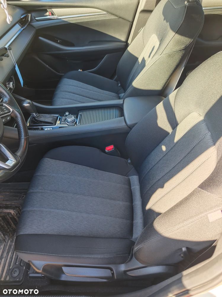 Mazda 6 - 8