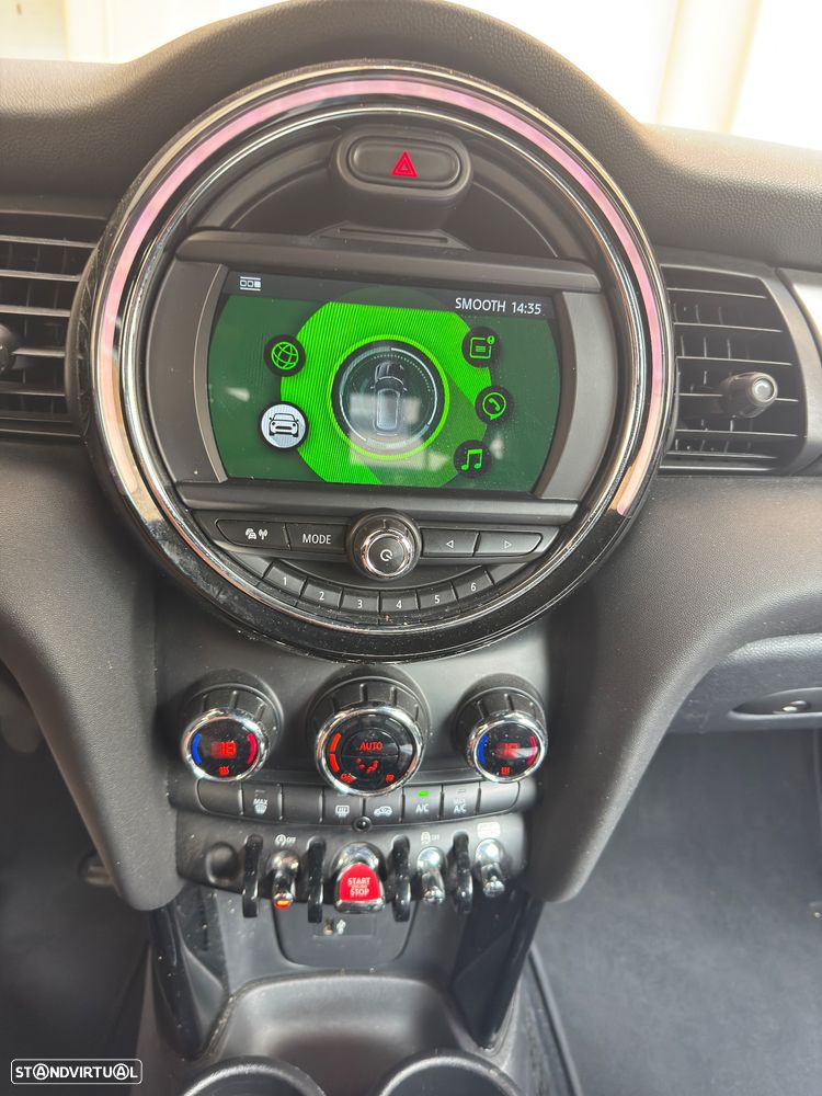 MINI Cabrio One - 16