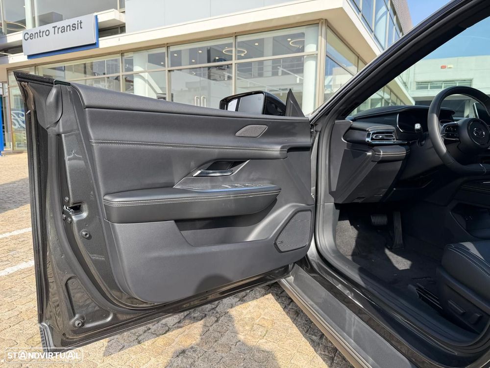 Mazda 6e 80 kWh Long Range Takumi - 19