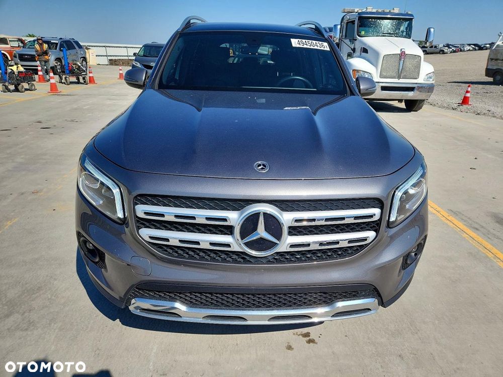 Mercedes-Benz GLB 250 4Matic 8G-DCT AMG Line - 4