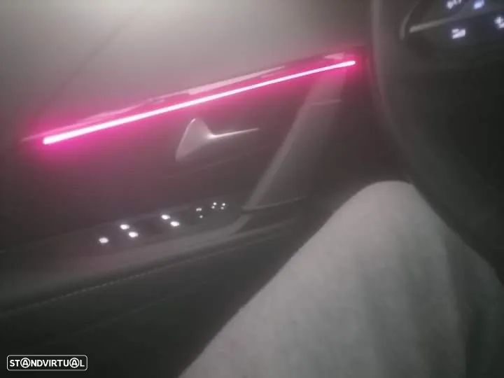 Peugeot 208 1.5 BlueHDi GT Line - 35