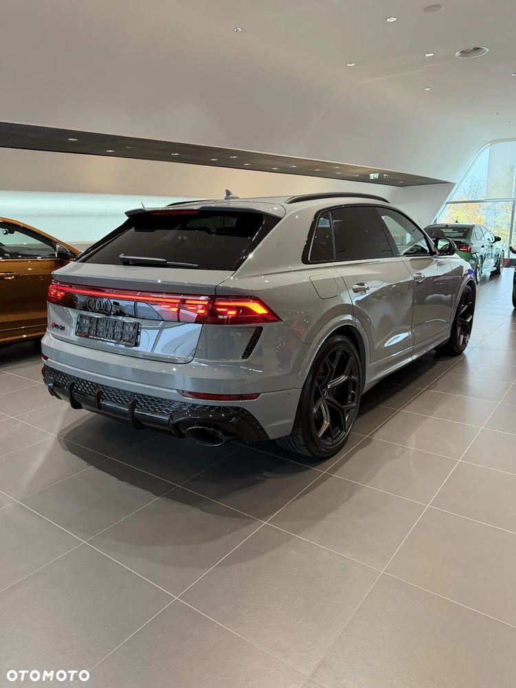 Audi RS Q8 TFSI Quattro Tiptronic Performance - 4