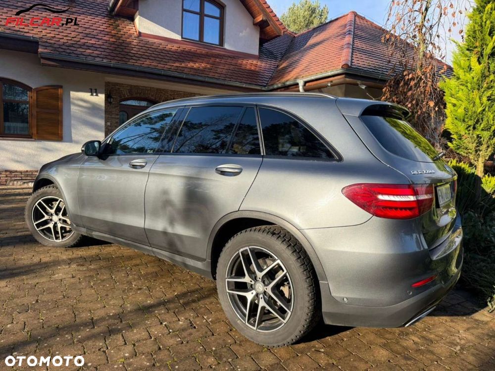Mercedes-Benz GLC - 23