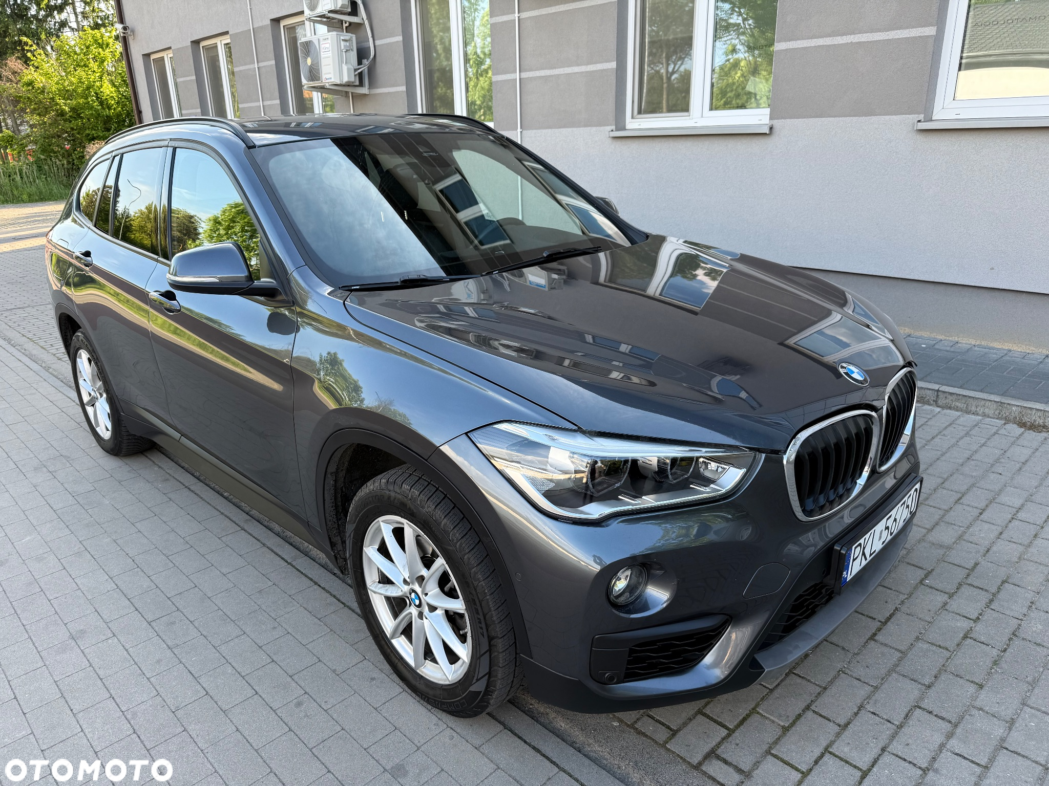 BMW X1 sDrive16d xLine - 2