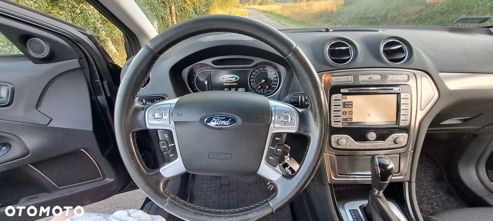 Ford Mondeo 2.0 TDCi Titanium - 23