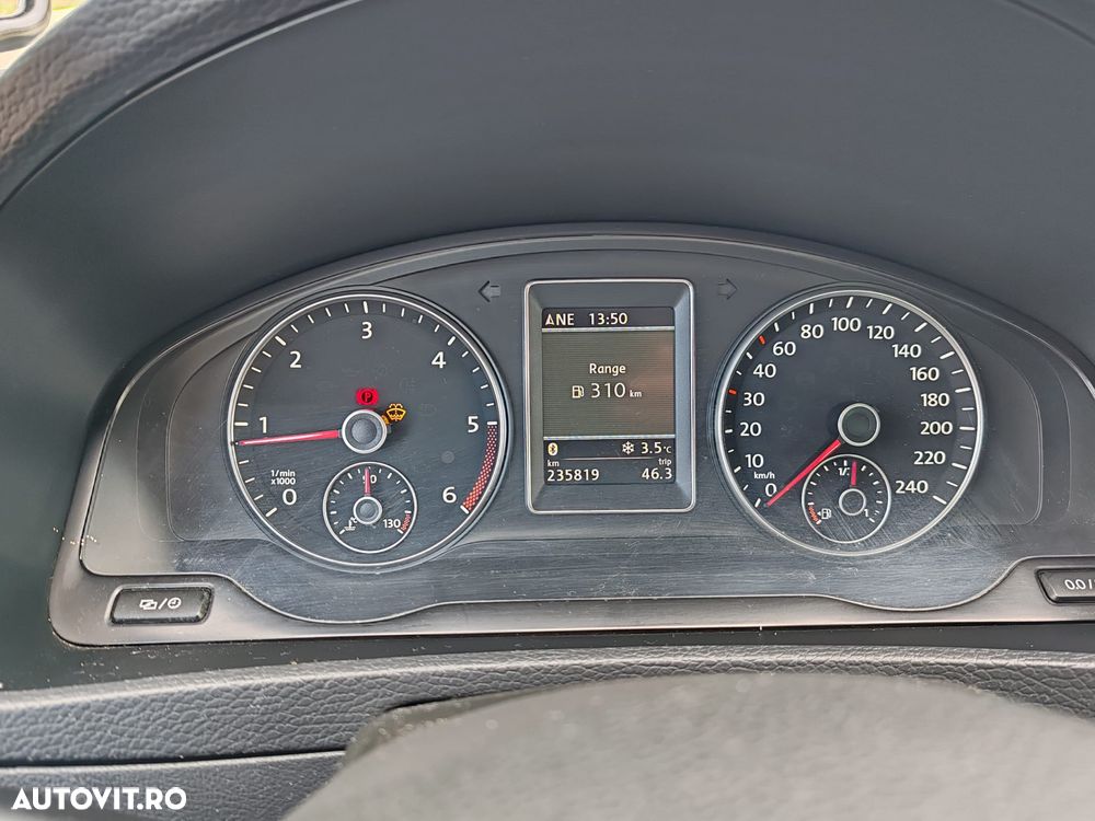 Volkswagen Multivan - 5